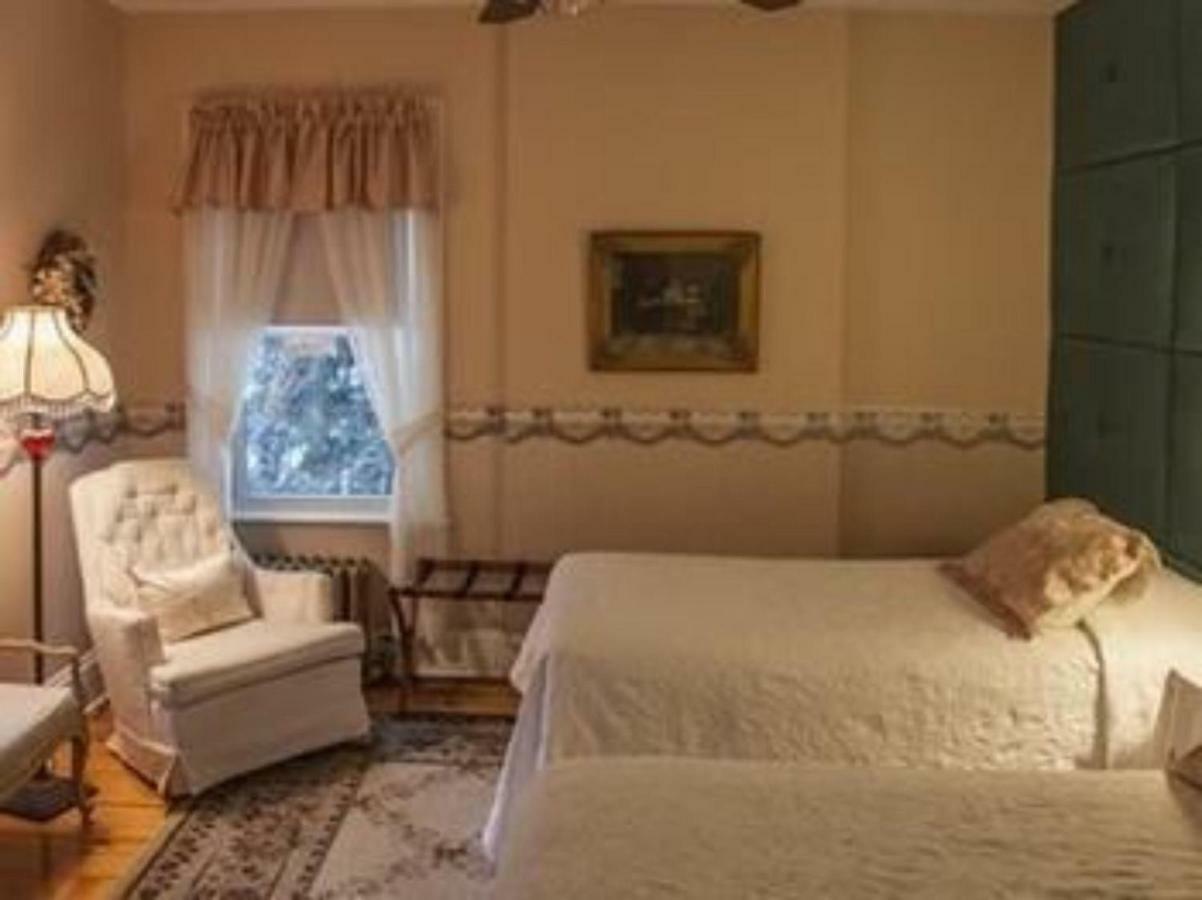 Bricktown Inn Haverstraw Экстерьер фото