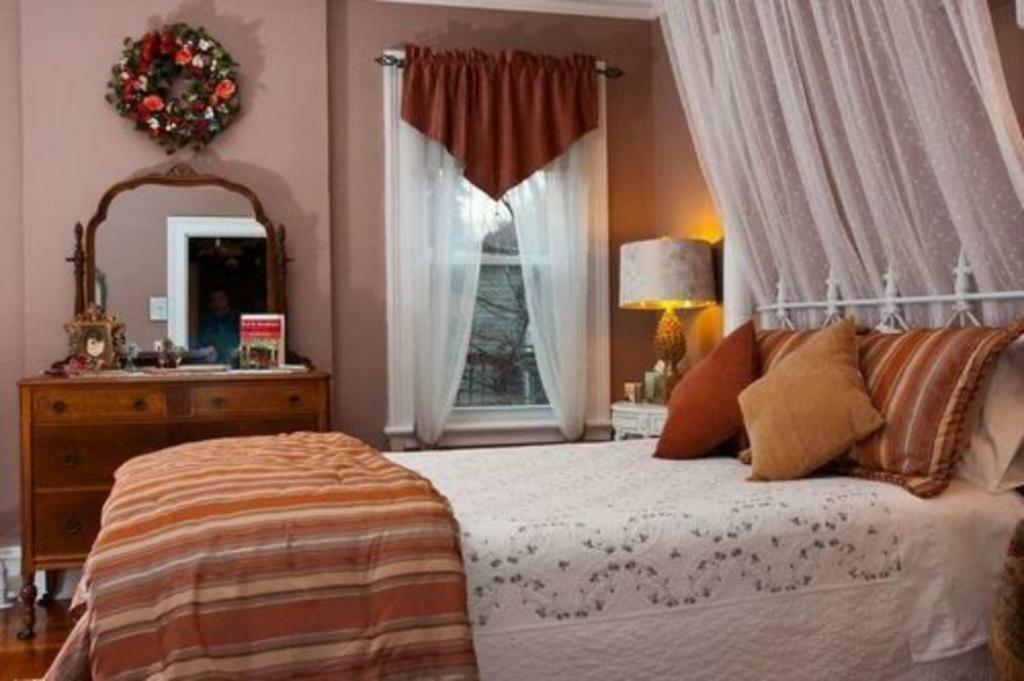 Bricktown Inn Haverstraw Экстерьер фото
